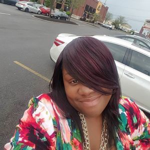 Meet your Posher, Renee